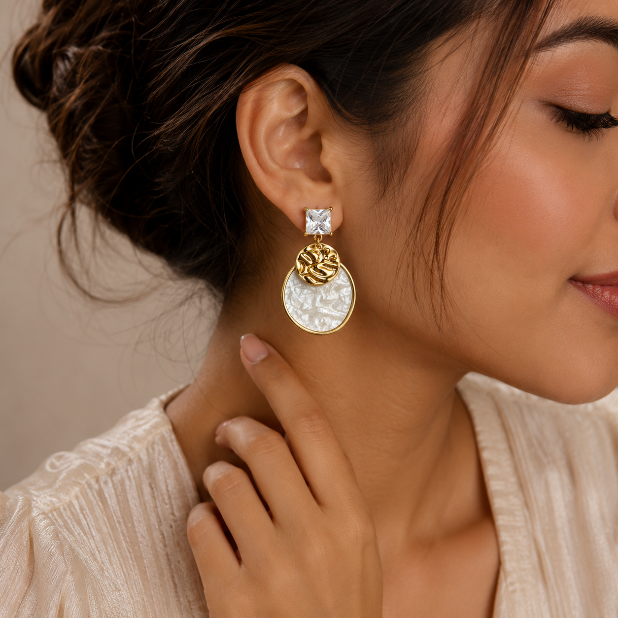 Elegant Pearl Disc Drop Earrings