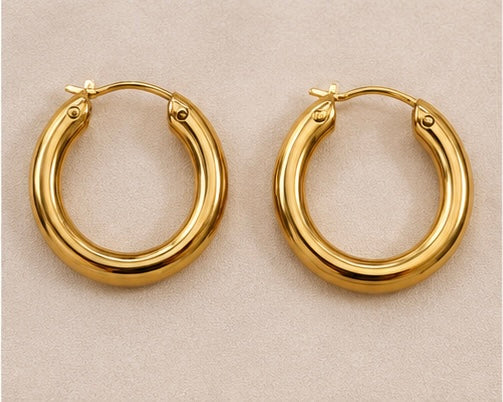 Minimalist U-Shaped Chunky Hoops