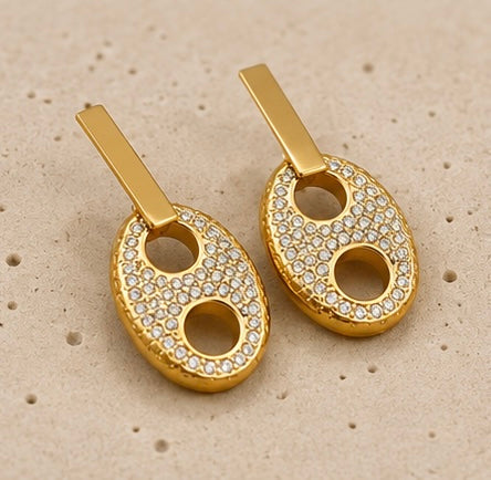 Elegant Oval Crystal Drop Earrings